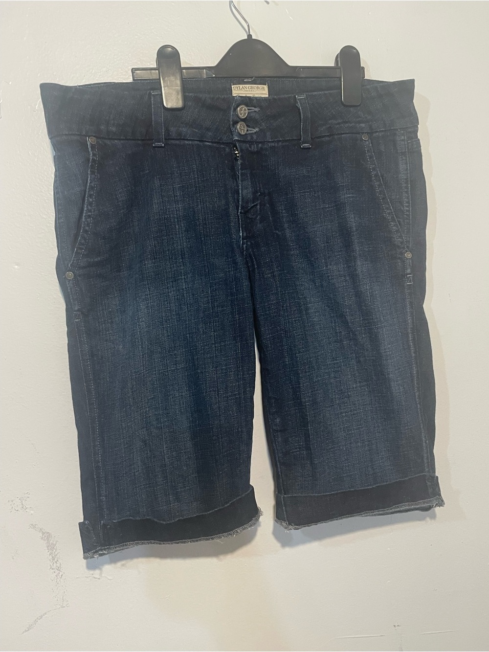 Dylan George Dark Wash Ring Spun Denim Bermuda / Long Cuffed Jean Shorts Sz 31